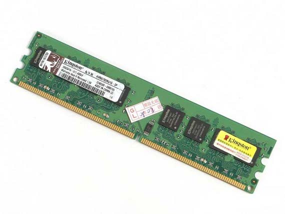 Banco di memoria RAM DDR2 kingstone 800MHz